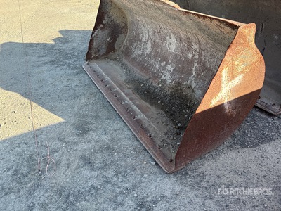 76 in Q/C Backhoe Loader Bucket