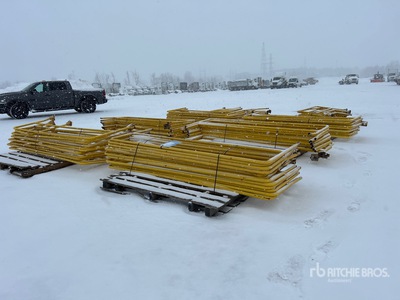 Quantity of 10 ft x 3 ft 6 in Vallas