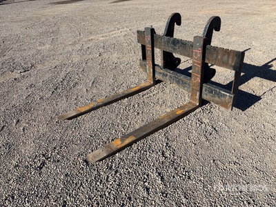 Cat 53 in Wheel Loader Forks