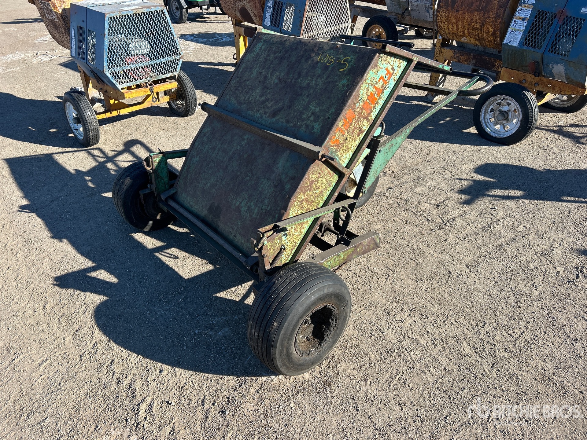 Walk-Behind Concrete Buggy