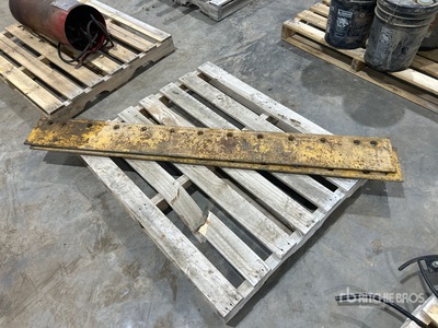Quantity of (2) 6 ft Grader Wing Blade Blade Attachment