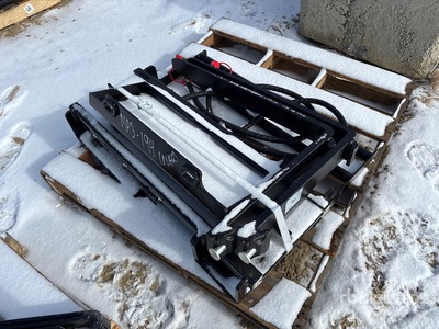 2026 GIYI GY-CYHC 30 in Mini Skid Steer Forks (Unused)