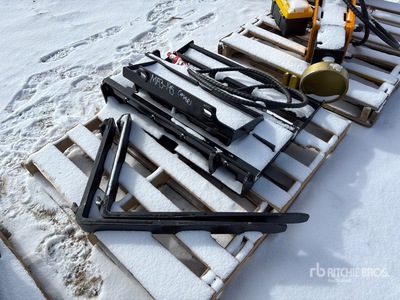 2026 GIYI GY-CYHC 30 in Mini Skid Steer Forks (Unused)