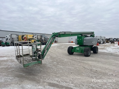 2012 Genie z80 4WD Gasoline Articulating Boom Lift