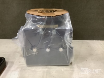 (8) Cameron 02PCX100X10G2BXXXX01 Differential Pressure Units