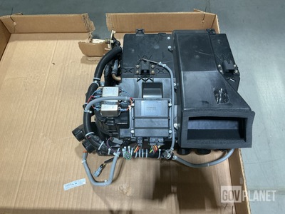 Red Dot R-3400-6 Compartment AC/Heater Unit