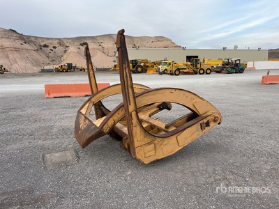 Wicker WEX824 Wheel Loader Grapple