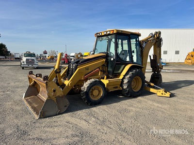 2006 Cat 420D 4x4 Terna