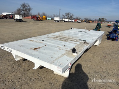 1989 Oshkosh Truck Flatbed Body