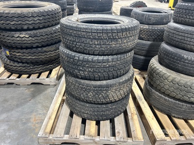 Bridgestone Blizzak 265/70R17 Tires