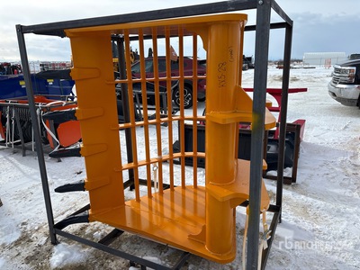 2026 Handy HB320-63IN 63 in Q/C Skeleton Excavator Bucket - Fits Cat 320 (Unused)