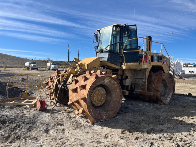 Cat 826H Landfill Compactor Cat 826H Landfill Compactor