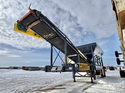 2019 Vale 4240SB 10 ft x 19 ft 6 in Aggregate Surge Bin