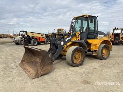 2015 John Deere 344K Chargeuse sur roues