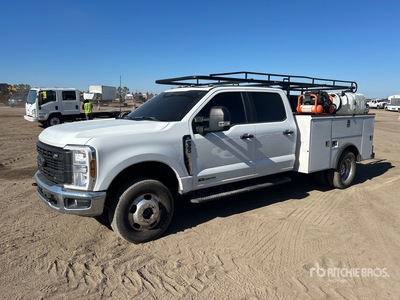 2024 Ford F-350 XL 4x4 Crew Cab Utility Truck