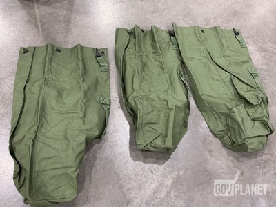 (80) Duffel Bags