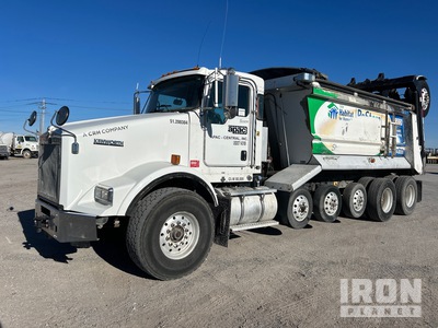 2013 Kenworth T800 14x4 Autocarro ribaltabile 5 assi