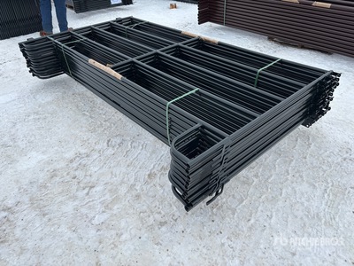 Quantity of (13) 9ft 6 in Livestock Panel