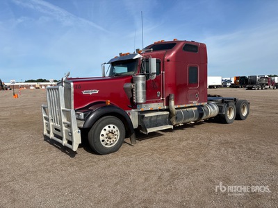 2007 Kenworth W900 6x4 T/A Sleeper Truck Tractor