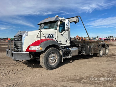 2019 Mack GR64 6x4 Roll-Off Truck