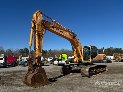 2013 Hyundai R330LC-9A Tracked Excavator