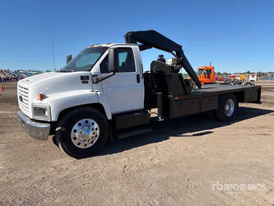2004 Chevrolet C6500 4x2 Boom Truck