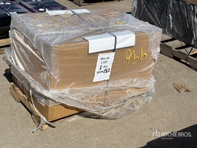 Makita XML10CT1 Walk-Behind Electric Lawn Mower (Unused)