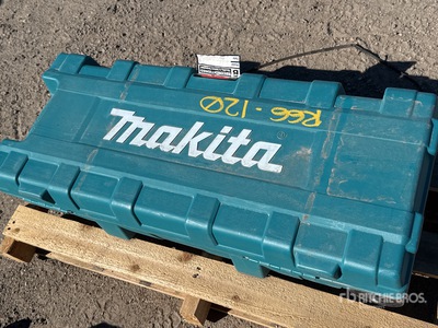 Makita HM1307CB Demolition Breaker (Unused)