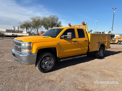 2016 Chevrolet 2500 4x4 Crew Cab Utility Truck