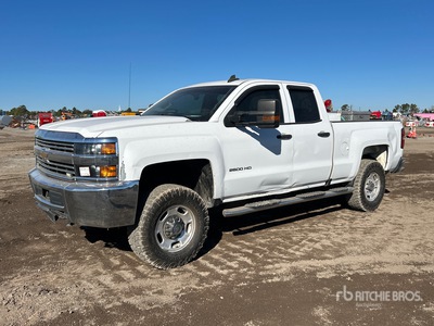 2016 Chevrolet Silverado 2500HD 4x4 Extended Cab Pickup