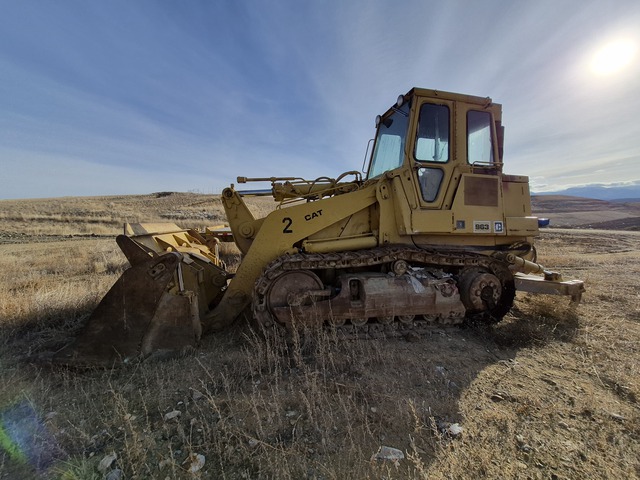 1982 Cat 963 Crawler Loader (Inoperable)