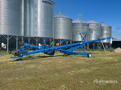 2011 Brandt 1370 13 in x 70 ft Swing Grain Auger