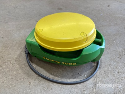 John Deere StarFire 7000 GNSS Receiver