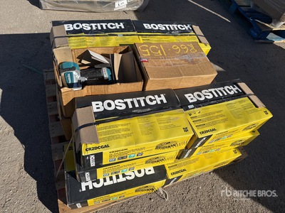 Quantity of (12) Stanley Bostitch AN454 7/8 in Coil Roofing Nails and (4) AN454 MAKITA Roofing Air Nail Gun (Unused)