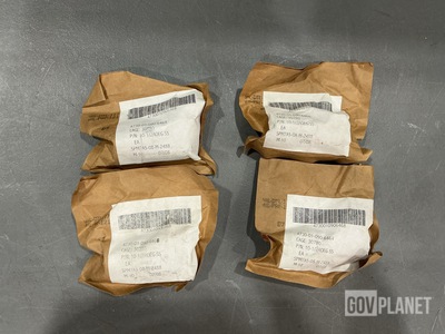 (32) Parker-Hannifin 10-1/2AE0GSS Pipe to Tube Elbows