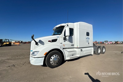 2018 Peterbilt 579 6x4 T/A Slaapcabine Trekker