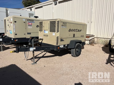 2018 Doosan P425/HP375WCU-T4F 425 cfm Mobile ضاغط هوائي