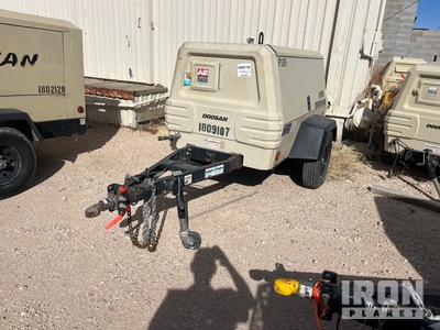 2018 Doosan P185WDO-T4F 185 cfm Mobile ضاغط هوائي (Inoperable)