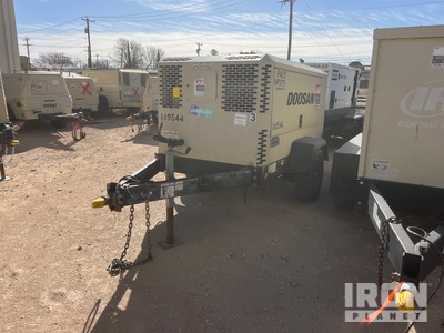 2014 Doosan P425/HP375WCU-T4I 425 cfm Mobile Air Compressor