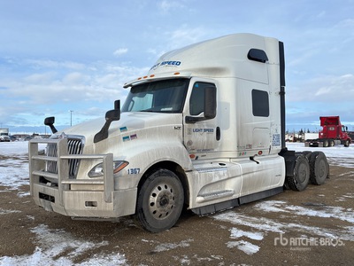 2022 International LT625 6x4 T/A Sleeper Truck Tractor