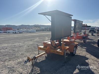 2007 Solar Tech Portable Message Board