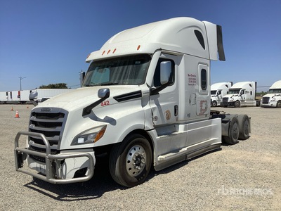 2023 Freightliner Cascadia 126 6x4 T/A Sleeper Truck Tractor