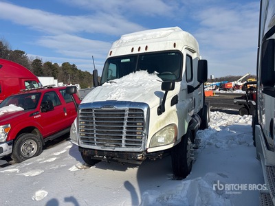 2014 Freightliner Cascadia 113 6x4 T/A Sleeper Truck Tractor (Inoperable)
