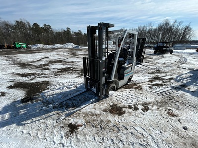 UniCarrier MCP1F1A15LV 2550 lb Forklift