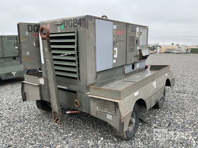 John R Hollingsworth A/M32A-86D 72kW Generator Set