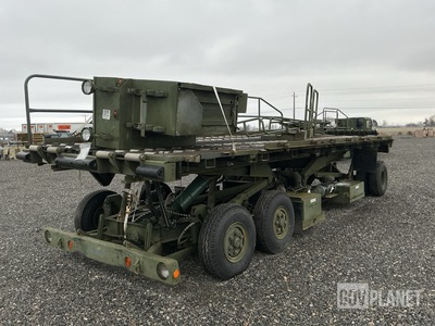 DRS L025K Aircraft Cargo Loader