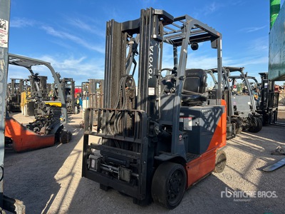 2018 Toyota 8FBCHU25 3550 lb Electric Forklift