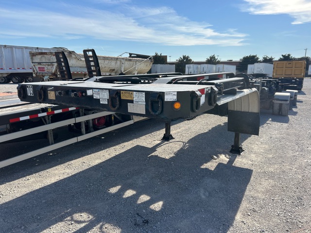 2019 Trail King TK85EFX 85000 lb 53 ft - 158 ft Tri/A Extendable Heavy Haul Wind Blade and Tower Trailer 2019 Trail King TK85EFX 85000 lb 53 ft - 158 ft Tri/A Extendable Heavy Haul Wind Blade and Tower Trailer