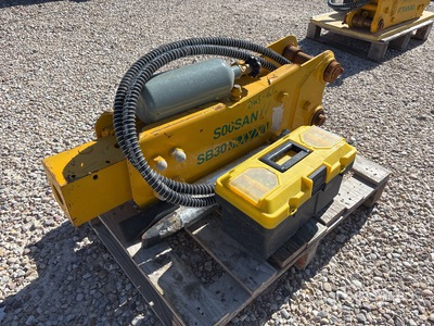 2025 S00SAN SB30 Baggerlader Abbruchhammer (Unused)