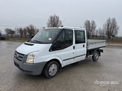 2011 Ford Transit 115T300 Crew Cab 平台トラック